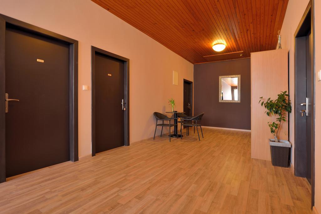 Guest House Malenica Sukošan Eksteriør bilde